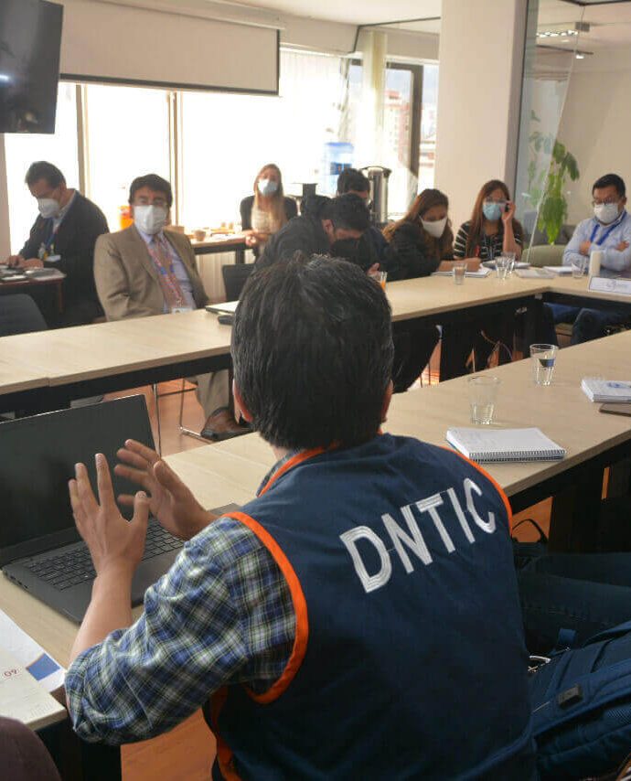 AGETIC lleva a cabo una reunión con diferentes instituciones del Estado para mejorar los servicios de firma digital y Ciudadanía Digital para la población boliviana