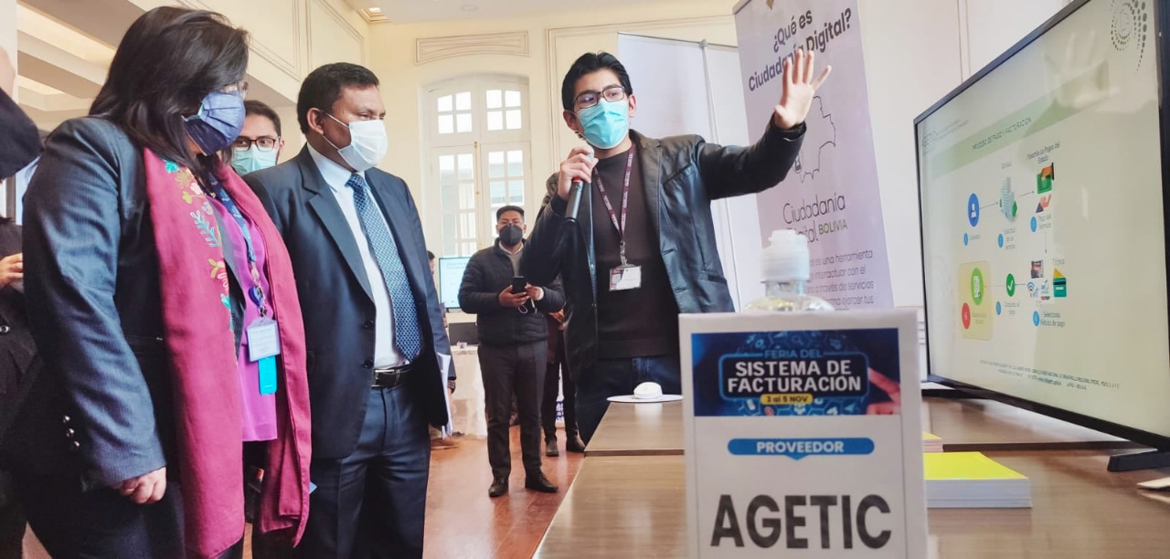 AGETIC participa de las ferias informativas sobre sobre el Sistema de Facturación en Línea