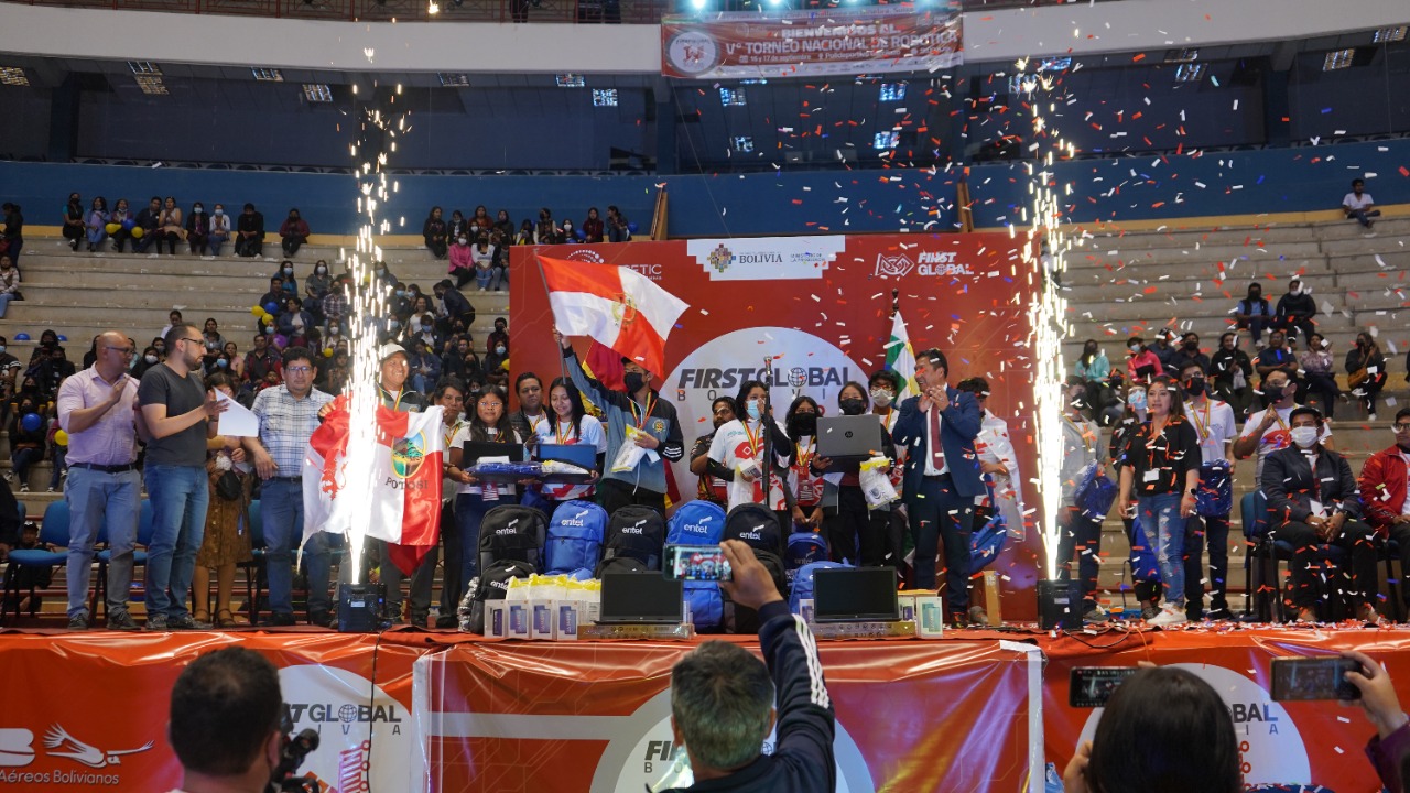 Bolivia ya tiene a sus representantes para el torneo  internacional de robótica First Global Challenge a llevarse a cabo en esta gestión, en octubre en Ginebra Suiza
