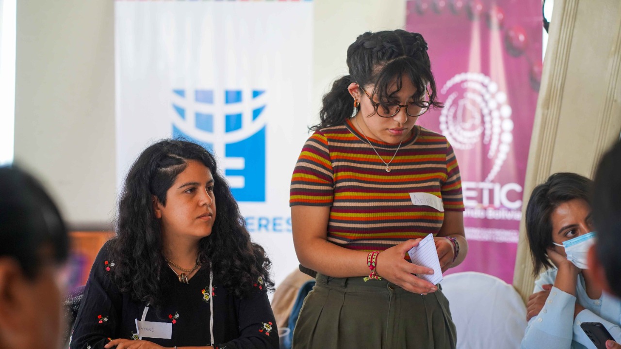 Se lleva cabo la 3ra sesión para la definición de lineamientos de prevención y protección de los derechos digitales para las mujeres y niñas bolivianas