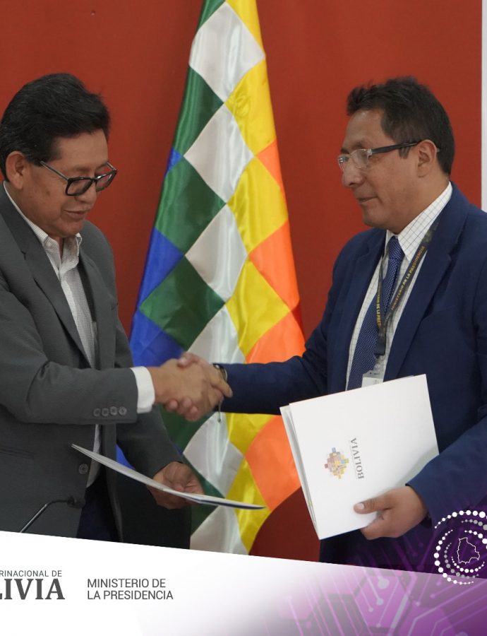 AGETIC y el Ministerio de Educación firman un convenio para fortalecer las políticas educativas, a través de las TIC