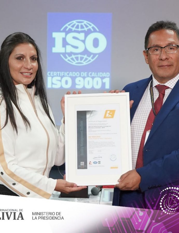 La AGETIC socializa la certificación ISO 90001:2015 para la institución