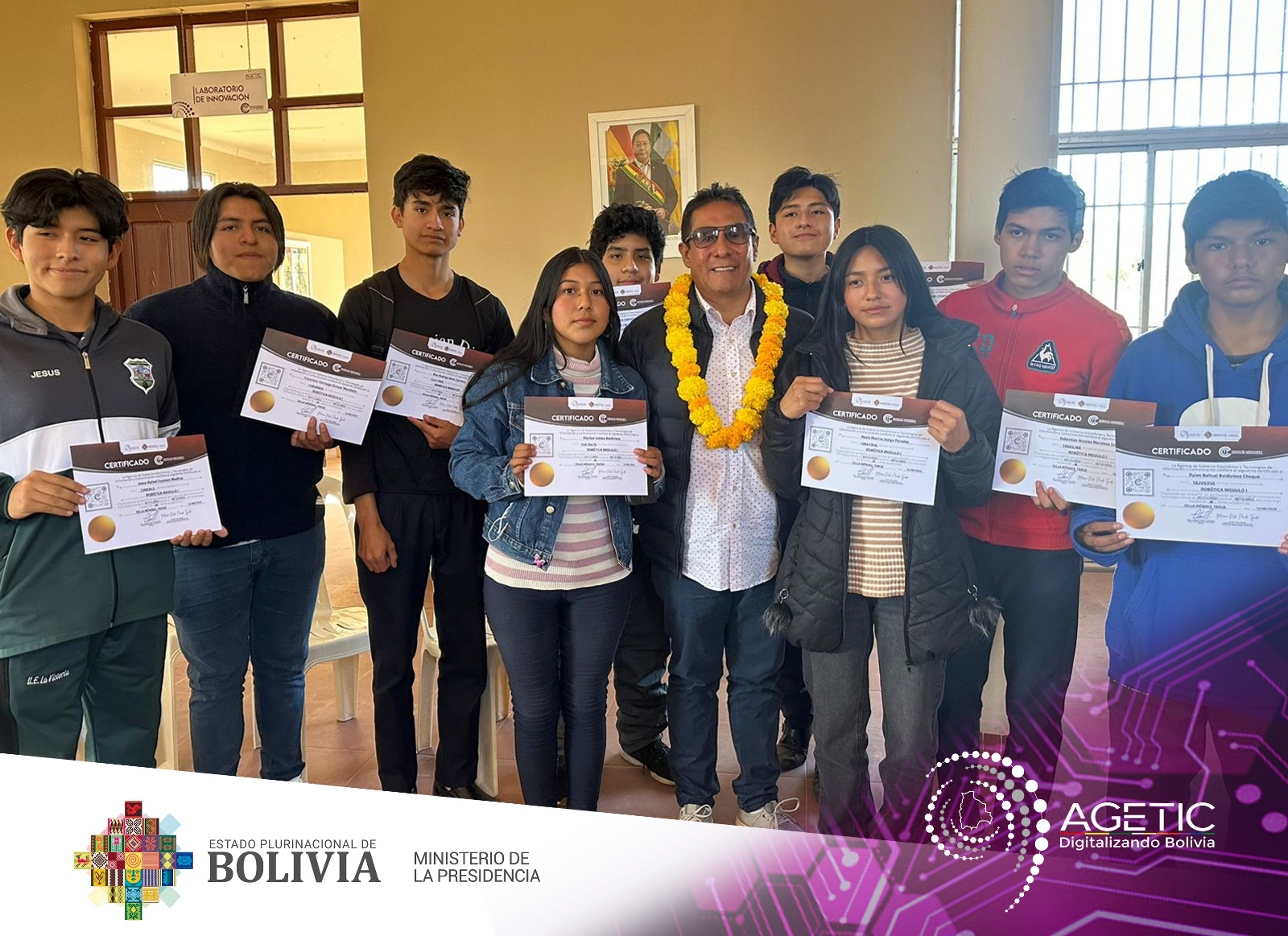 Tarija se beneficia con los cursos de capacitación en robótica y ensamblaje de computadoras desarrollados por la AGETIC