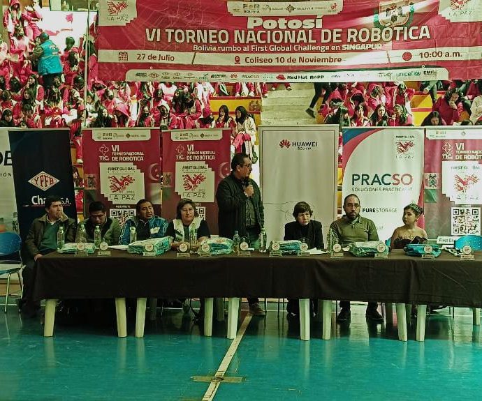 Potosí demostró su talento en Robótica y eligió a sus representantes rumbo a la First Global Bolivia