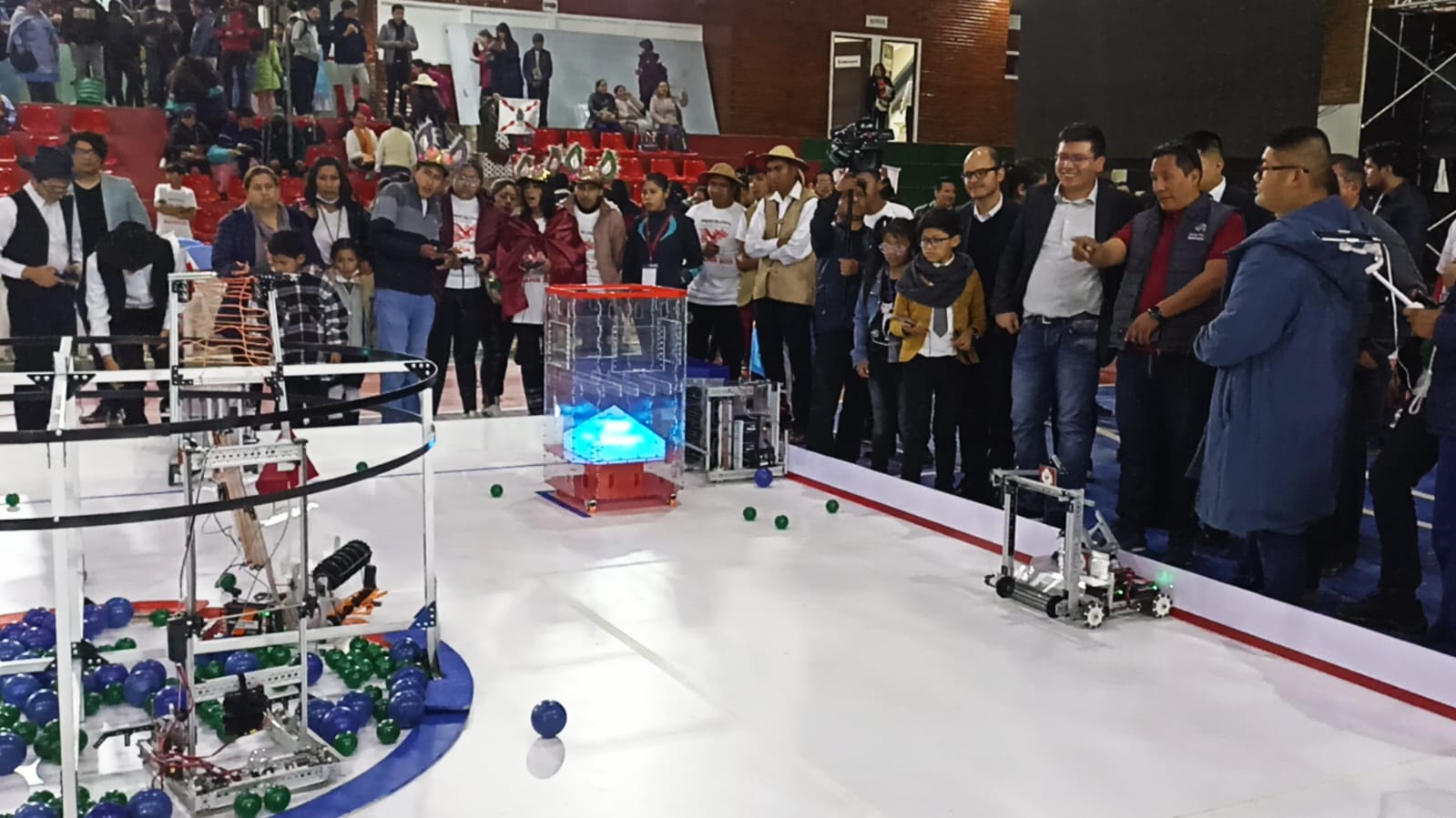 La AGETIC lleva a cabo la inauguración del First Global Bolivia, rumbo al First Global Challenge Singapur 2023