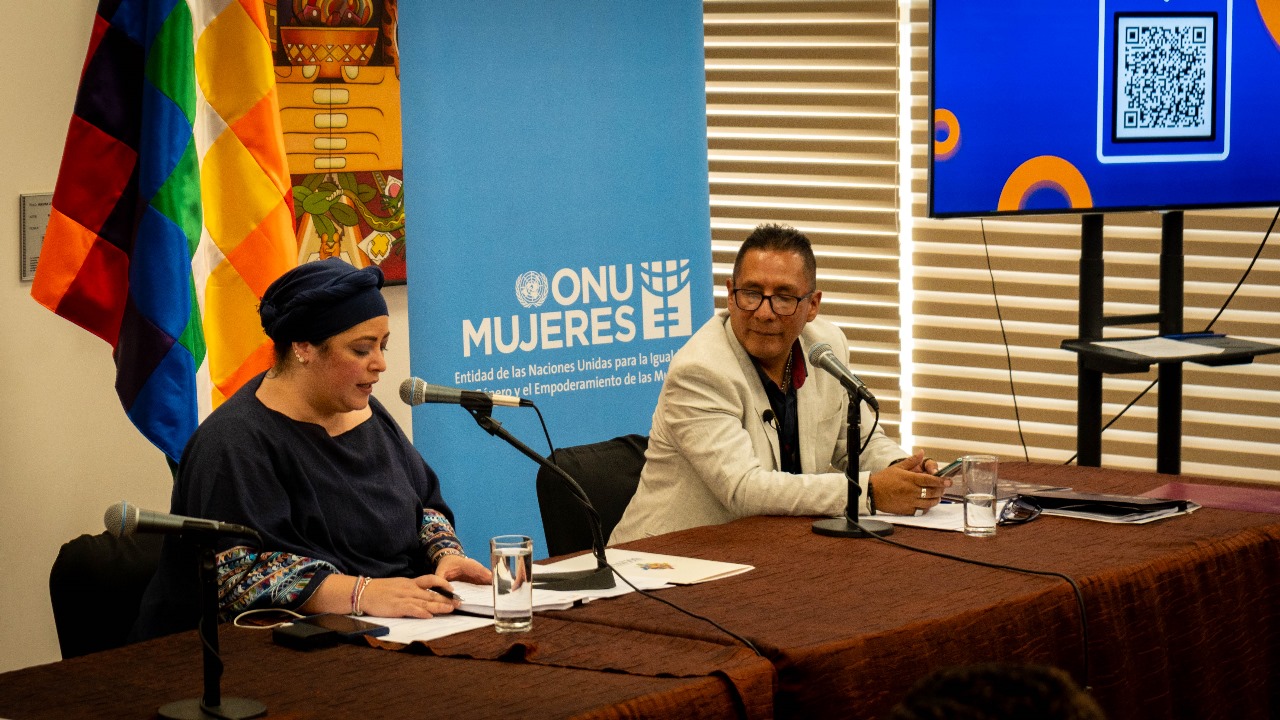 Por un espacio libre de violencia digital: el Ministerio de la Presidencia, la AGETIC y ONU Mujeres lanzan la campaña Lo Virtual es Real, con una guía práctica de prevención a disposición de la sociedad boliviana