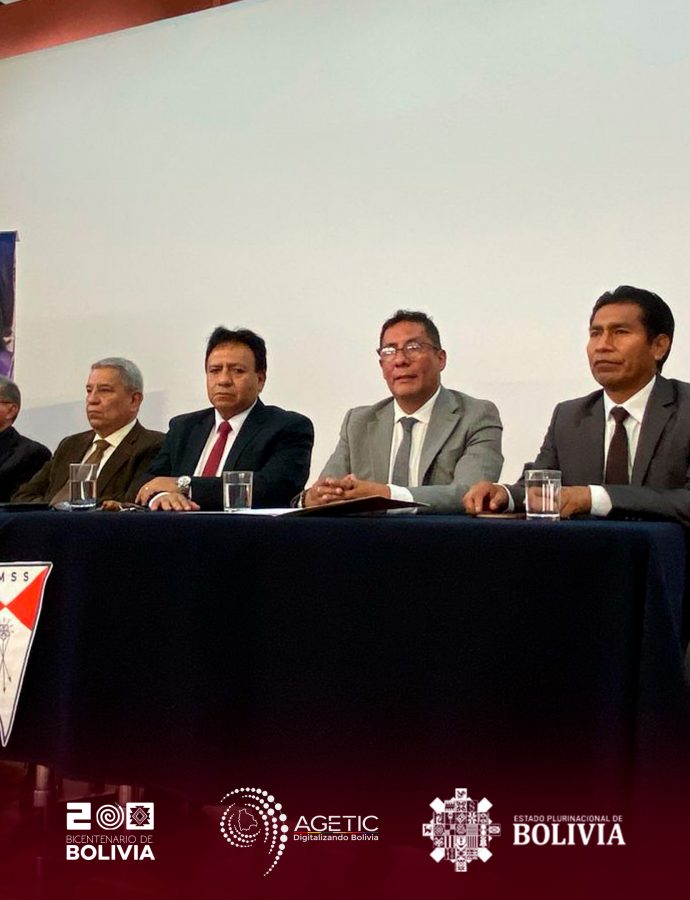 La AGETIC y la UMSS firman un Convenio Interinstitucional para capacitar a jóvenes estudiantes en el área tecnológica